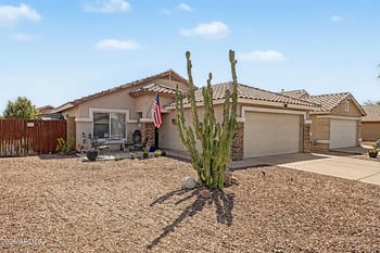 8661 E Crescent Ave, Mesa, AZ 85208