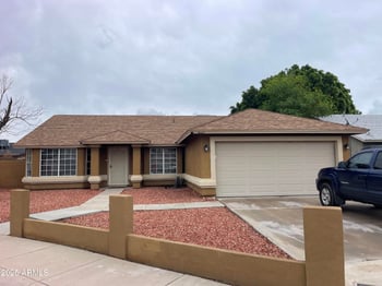 8662 Monte Vista Rd, Phoenix, AZ 85037