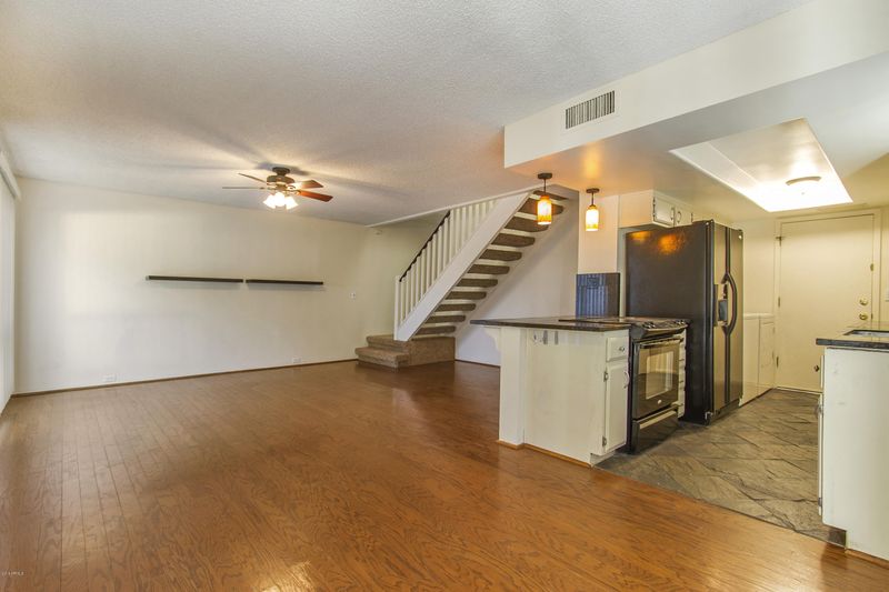 8662 S 51st St #3, Phoenix, AZ 85044