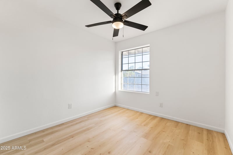 8663 Monterey Way, Phoenix, AZ 85037