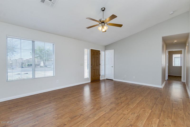 8664 E Crescent Ave, Mesa, AZ 85208