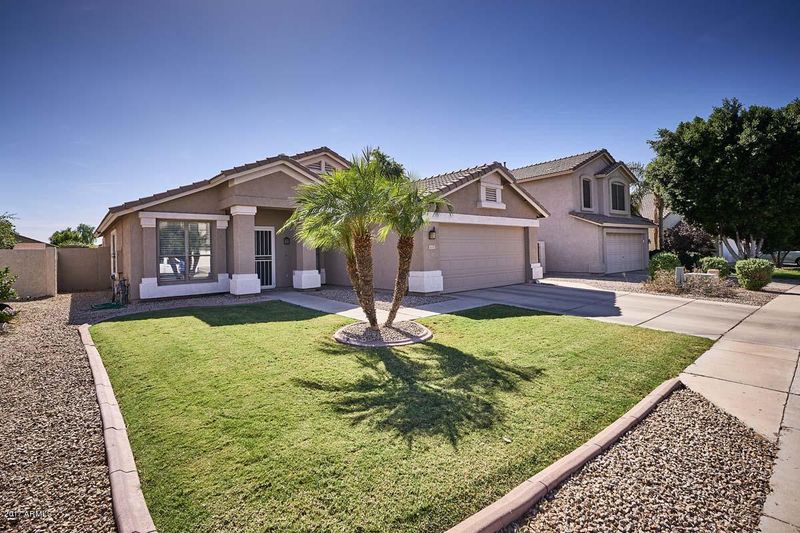 8665 E Monterey Ave, Mesa, AZ 85209