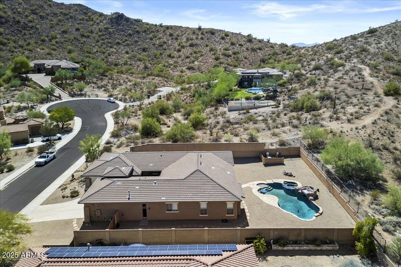 8666 Lariat Ln, Peoria, AZ 85383