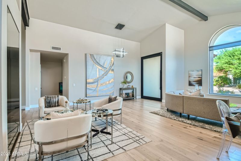 8671 E Cheryl Dr, Scottsdale, AZ 85258
