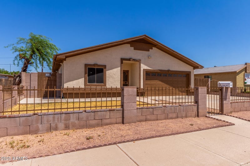 8676 Mountain View Rd, Peoria, AZ 85345