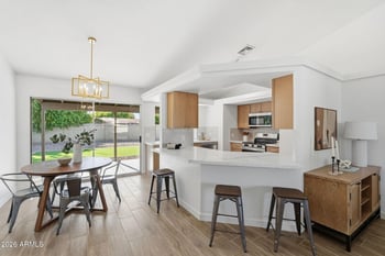 868 N Jesse St, Chandler, AZ 85225