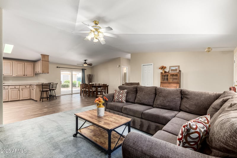 868 Tee St, San Tan Valley, AZ 85140