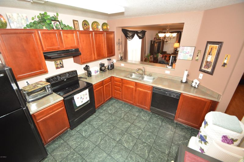 869 E Appaloosa Rd, Gilbert, AZ 85296