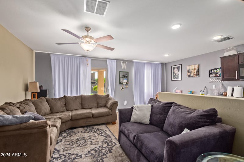 8690 253rd Ave, Buckeye, AZ 85326