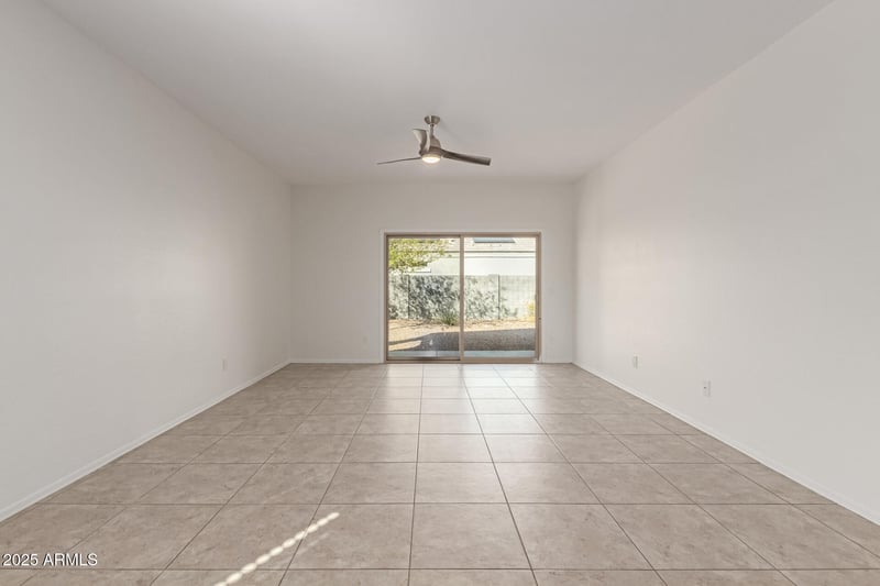 8693 257th Ave, Buckeye, AZ 85326