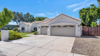8695 Charter Oak Dr, Scottsdale, AZ 85260