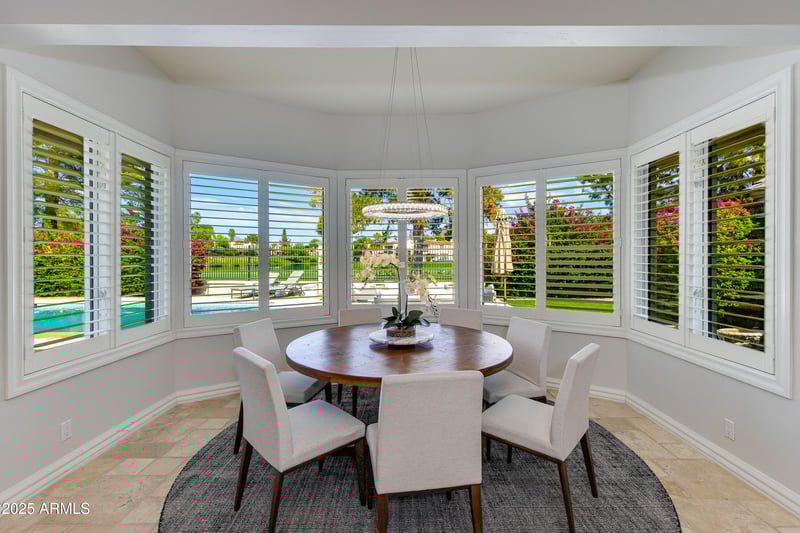 87 Biltmore Estate, Phoenix, AZ 85016