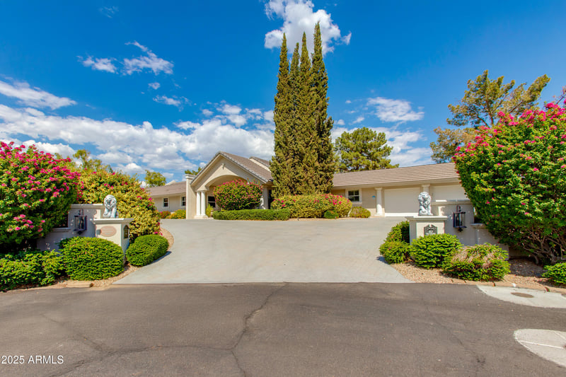 87 Biltmore Estate, Phoenix, AZ 85016