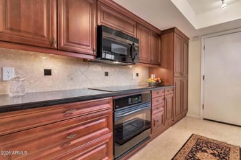 8700 Mountain View Rd #1013, Scottsdale, AZ 85258