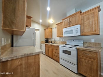 8700 E University Dr #352, Mesa, AZ 85207