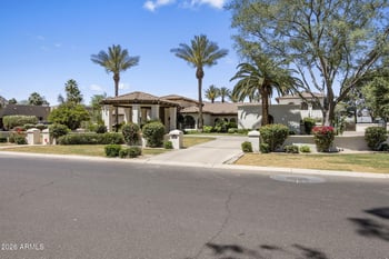 8700 N 58th Pl, Paradise Valley, AZ 85253