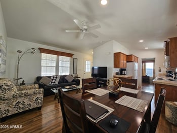 8700 University Dr #1522, Mesa, AZ 85207