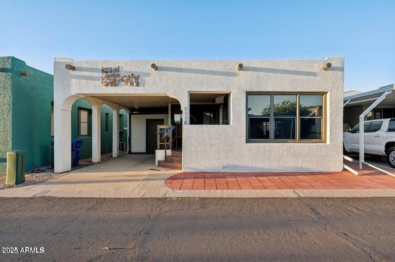 8700 University Dr, Mesa, AZ 85207