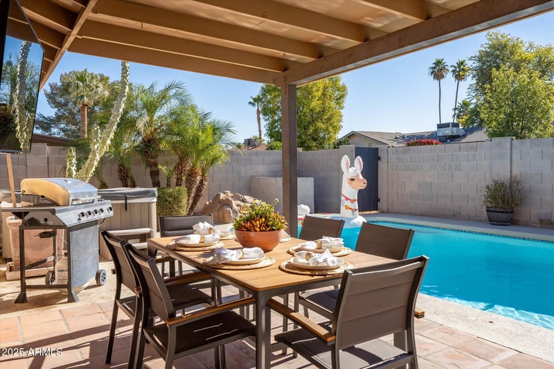 8701 Columbus Ave, Scottsdale, AZ 85251