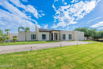 8701 Sutton Dr, Scottsdale, AZ 85260