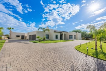 8701 Sutton Dr, Scottsdale, AZ 85260