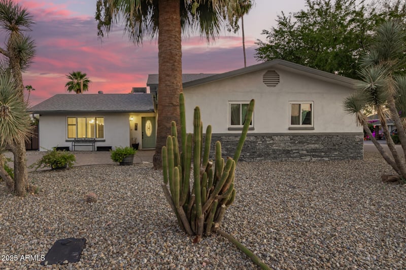 8701 Edward Ave, Scottsdale, AZ 85250