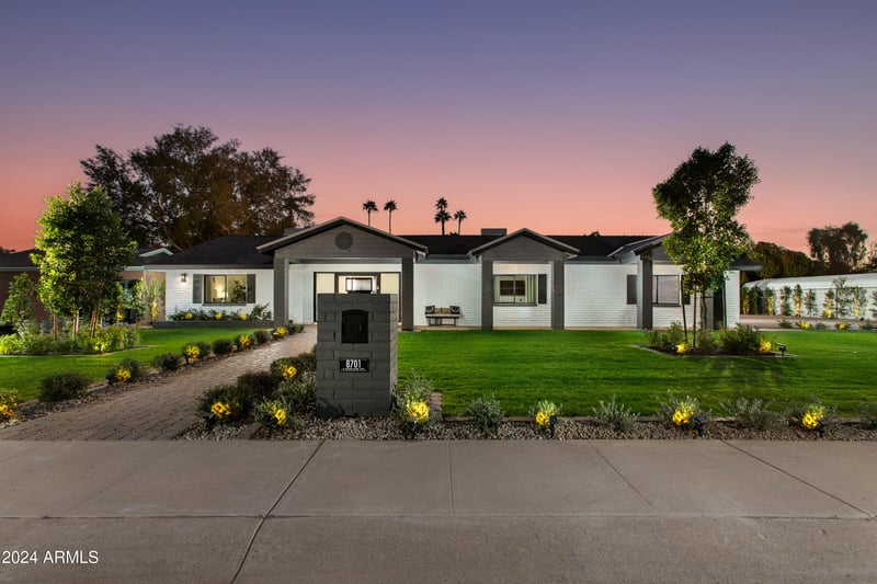 8701 Highland Ave, Scottsdale, AZ 85251