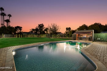 8701 Highland Ave, Scottsdale, AZ 85251