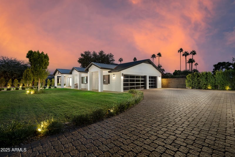 8701 Highland Ave, Scottsdale, AZ 85251