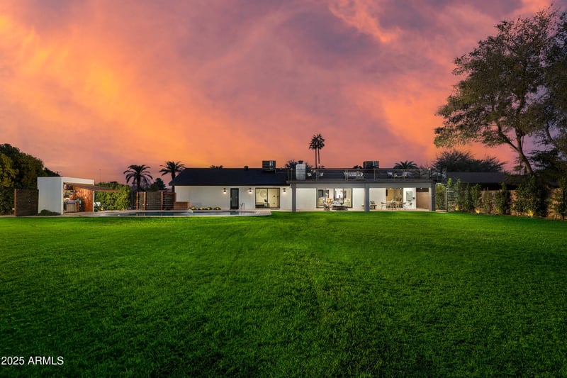 8701 Highland Ave, Scottsdale, AZ 85251