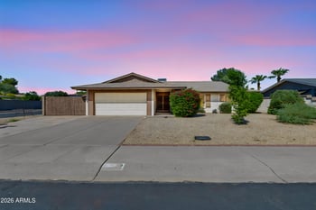 8702 E Angus Dr, Scottsdale, AZ 85251