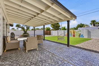 8702 E Sheridan St, Scottsdale, AZ 85257