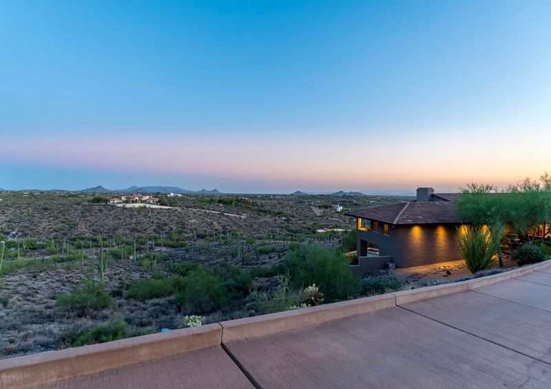 8702 E Silver Saddle Dr, Carefree, AZ 85377