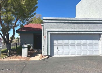 8702 Shadow Ln, Peoria, AZ 85345