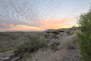 8702 Silver Saddle Dr, Carefree, AZ 85377