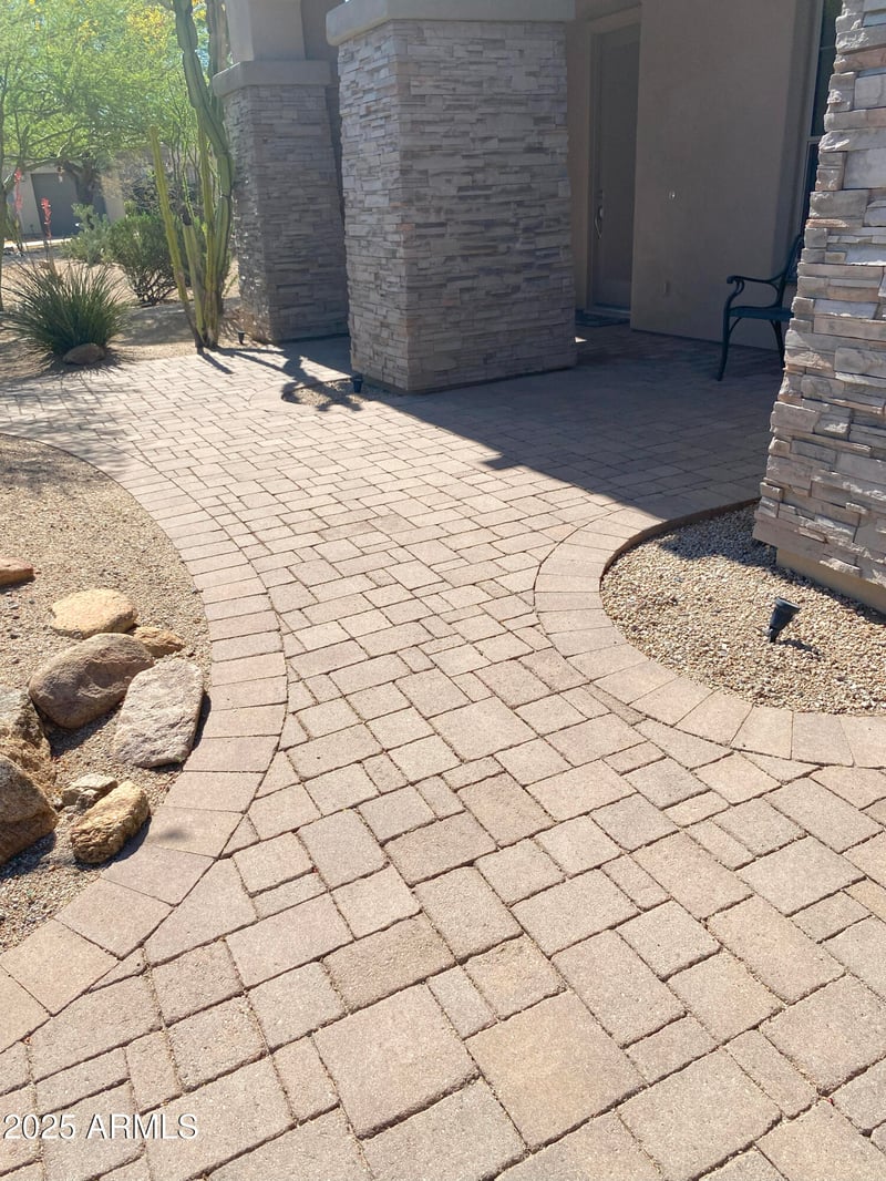 8703 Nora St, Mesa, AZ 85207