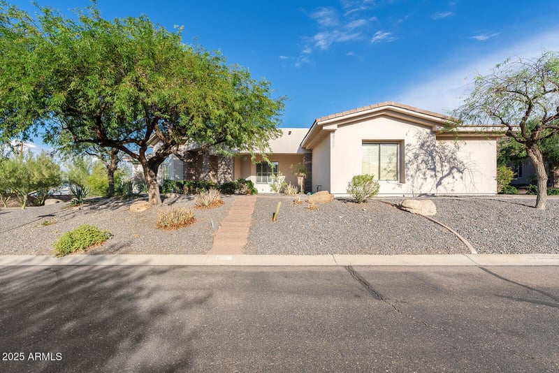 8705 24th Pl, Phoenix, AZ 85042