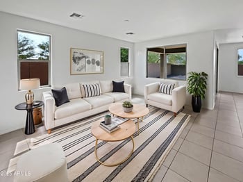8705 Mackenzie Dr, Phoenix, AZ 85037