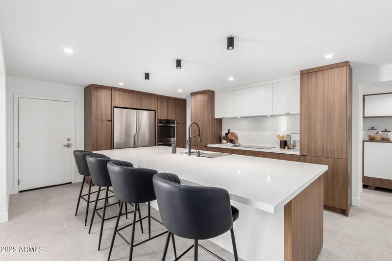 8706 Devonshire Ave, Scottsdale, AZ 85251