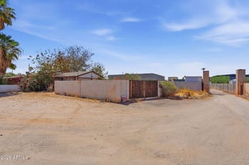 8706 Main St, Mesa, AZ 85207