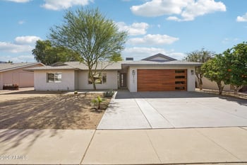 8707 E Clarendon Ave, Scottsdale, AZ 85251