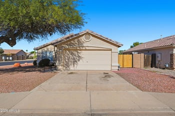 8708 Crescent Ave, Mesa, AZ 85208