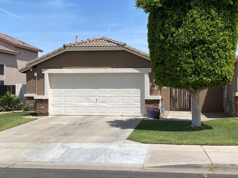 8708 E Natal Ave, Mesa, AZ 85209