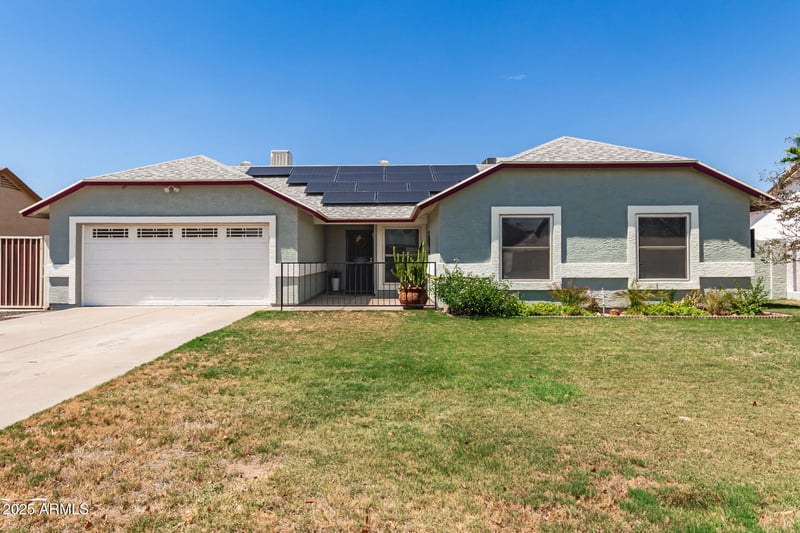 8708 Golden Ln, Peoria, AZ 85345