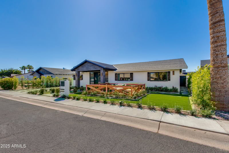 8708 Rancho Vista Dr, Scottsdale, AZ 85251