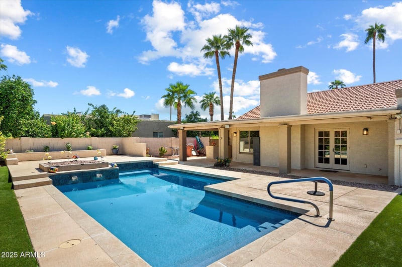 8708 San Martin Dr, Scottsdale, AZ 85258