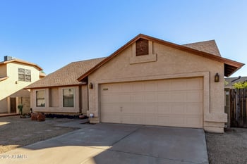 8709 Cambridge Ave, Phoenix, AZ 85037