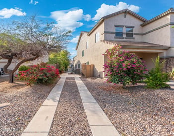 871 Kapasi Ln, San Tan Valley, AZ 85140