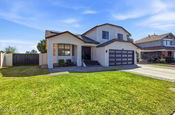 8711 Sierra Vista Dr, Glendale, AZ 85305