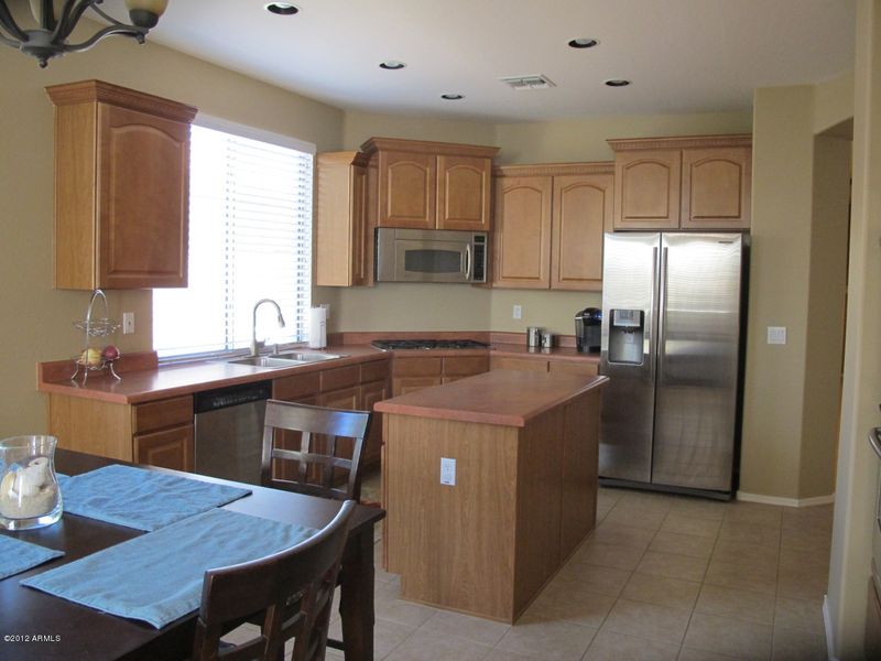 8711 W Bajada Rd, Peoria, AZ 85383